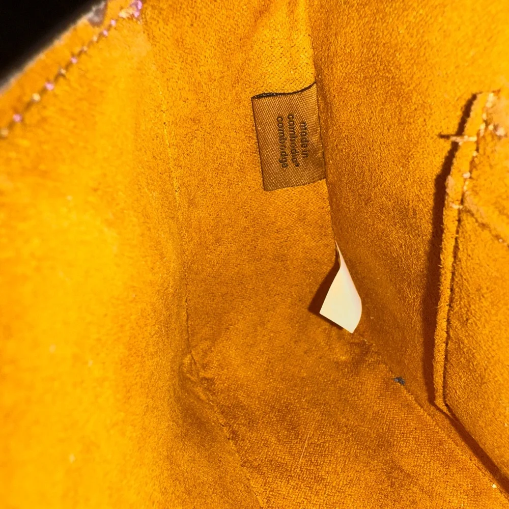 Coach Purple Crossbody Bag with Gold Hardware - Picture 9 of 12